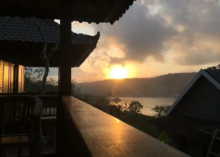 Sunday Huts