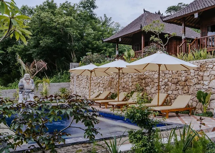 Sunday Huts 3*